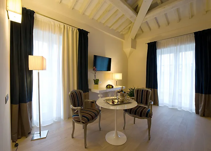 Relais Dell'olmo Hotel 4*