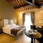 Relais Dell'olmo 4*