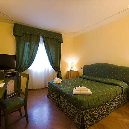 Отель Relais Dell'olmo 4*