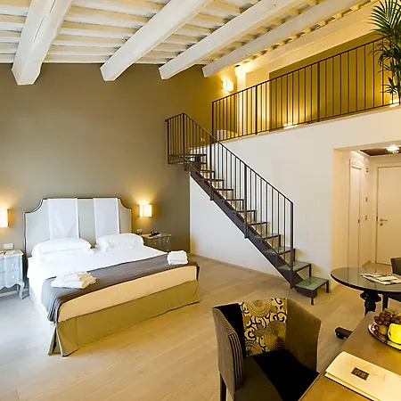 Relais Dell'olmo 호텔