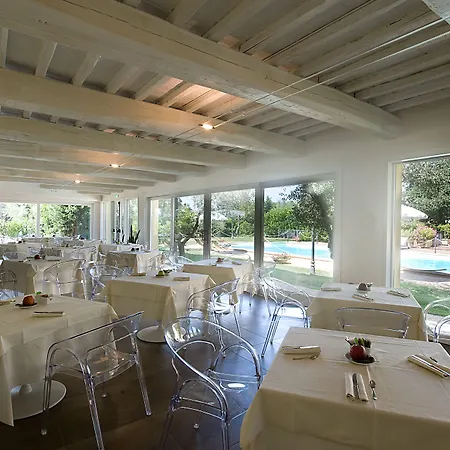 Otel Relais Dell'olmo 4*
