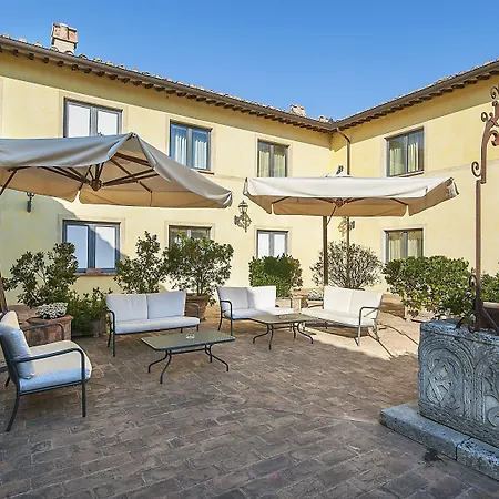 Отель Relais Dell'olmo 4*