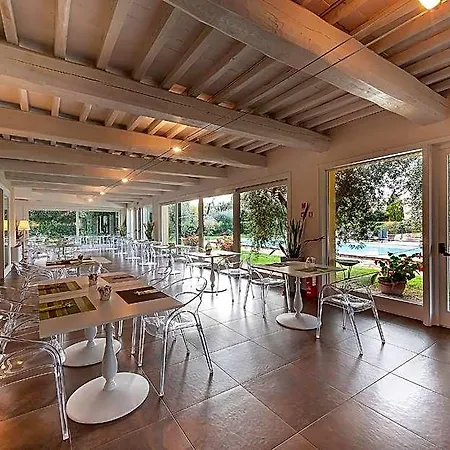 Relais Dell'olmo Отель 4*