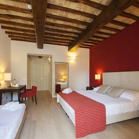 Relais Dell'olmo Отель 4*