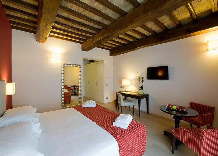 Hotel Relais Dell'olmo 4*