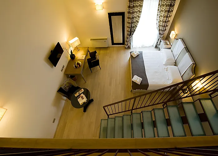 Hotel Relais Dell'olmo 4*