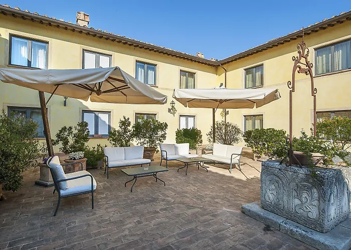 Hotel Relais Dell'olmo 4*